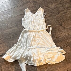White Sleeveless Ruffled Dress